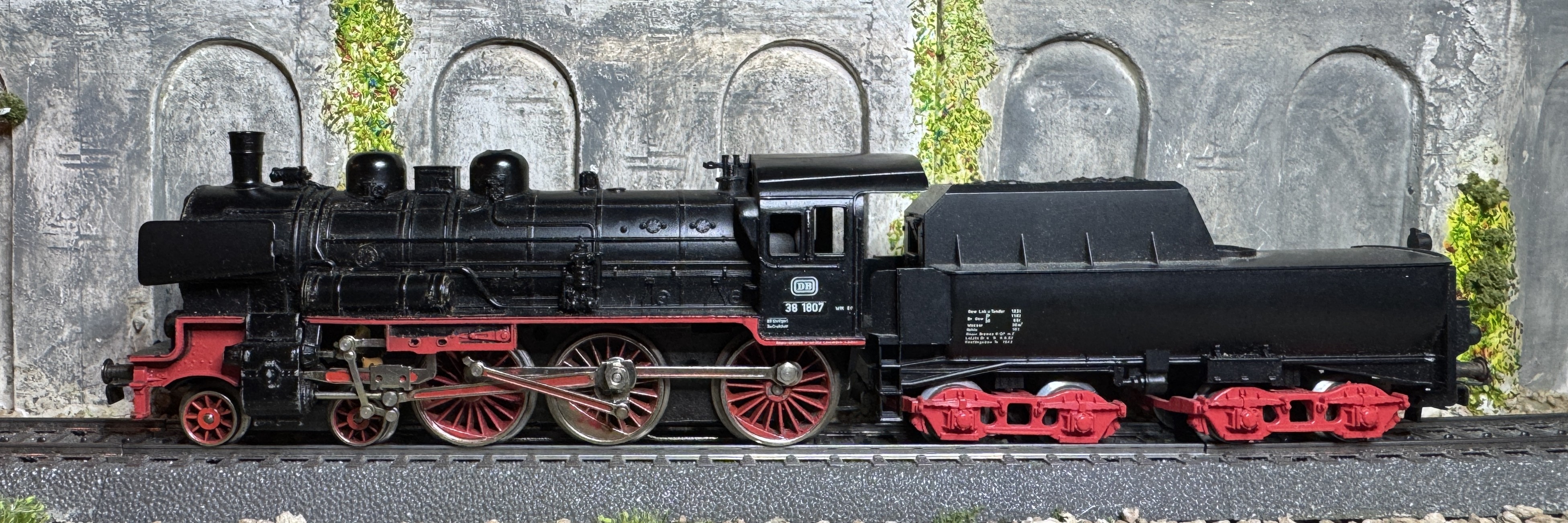 BR 38-1807